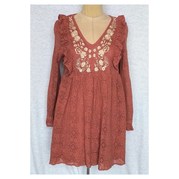 Entro Embroidered Lace Ruffle Baby Doll Dress - Picture 2 of 7